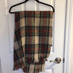 Blanket scarf plaid